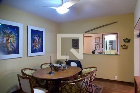 Apartamento à venda com 180m², 4 quartos e 2 vagasSala 