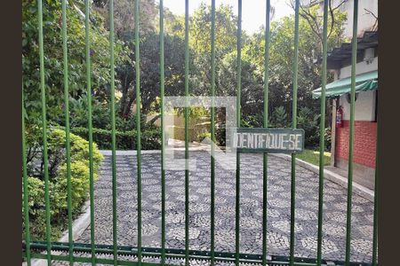 Apartamento à venda com 180m², 4 quartos e 2 vagasFachada 