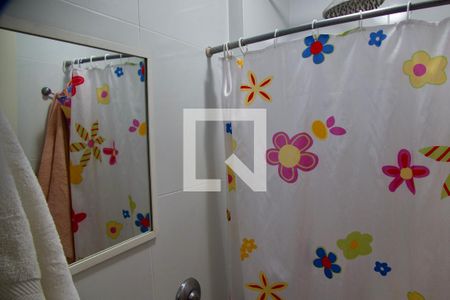 Apartamento à venda com 180m², 4 quartos e 2 vagasBanheiro serviço 