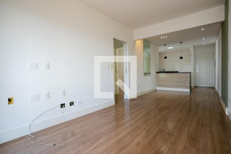 Sala de apartamento à venda com 2 quartos, 67m² em Chora Menino, São Paulo