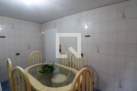 Casa à venda com 400m², 5 quartos e 3 vagas Casa à venda com 400m², 5 quartos e 3 vagasCasa 2- Sala