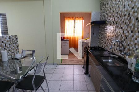 Casa à venda com 400m², 5 quartos e 3 vagas Casa à venda com 400m², 5 quartos e 3 vagasCasa 3 - Cozinha