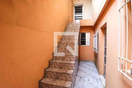 Casa à venda com 400m², 5 quartos e 3 vagas Casa à venda com 400m², 5 quartos e 3 vagasCasa 4 - escada