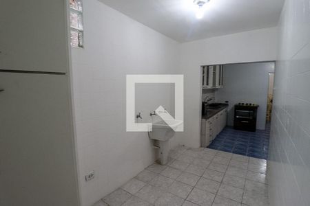 Casa à venda com 400m², 5 quartos e 3 vagas Casa à venda com 400m², 5 quartos e 3 vagasCasa 2 - área de serviço