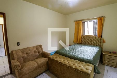 Casa à venda com 400m², 5 quartos e 3 vagas Casa à venda com 400m², 5 quartos e 3 vagasCasa 3 - Suíte