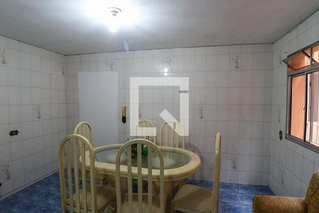 Casa à venda com 400m², 5 quartos e 3 vagas Casa à venda com 400m², 5 quartos e 3 vagasCasa 2- Sala