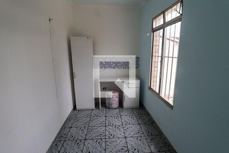 Casa à venda com 400m², 5 quartos e 3 vagas Casa à venda com 400m², 5 quartos e 3 vagas2 Cômodos extras por fora das casas