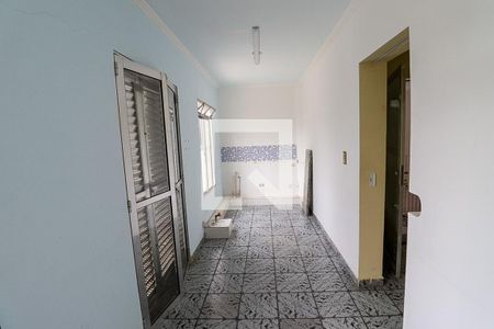 Casa à venda com 400m², 5 quartos e 3 vagas Casa à venda com 400m², 5 quartos e 3 vagas2 Cômodos extras por fora das casas