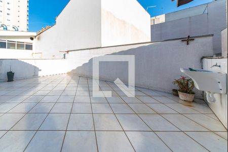 Apartamento à venda com 134m², 2 quartos e 2 vagasVaranda da Cobertura 