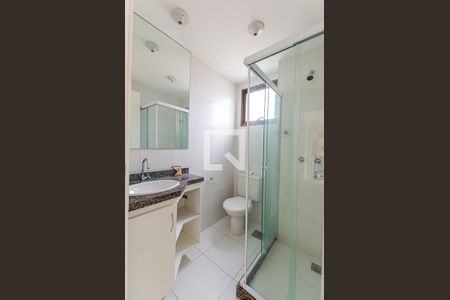 Apartamento à venda com 94m², 3 quartos e 1 vaga Apartamento à venda com 94m², 3 quartos e 1 vagaSuíte banheiro
