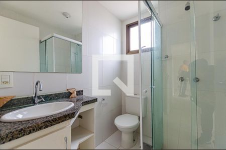 Apartamento à venda com 94m², 3 quartos e 1 vaga Apartamento à venda com 94m², 3 quartos e 1 vagaSuíte banheiro