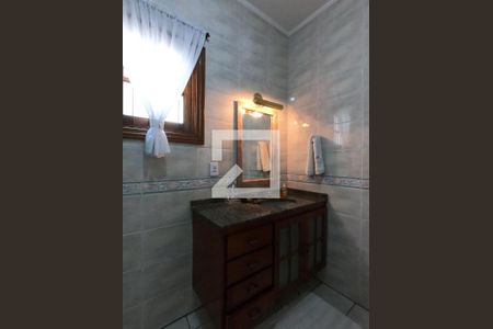 Casa à venda com 280m², 3 quartos e 5 vagasBanheiro da Suíte 3