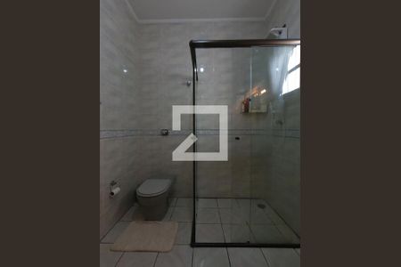 Casa à venda com 280m², 3 quartos e 5 vagasBanheiro da Suíte 3