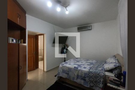 Casa à venda com 280m², 3 quartos e 5 vagasSuíte 2