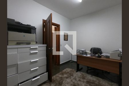 Casa à venda com 280m², 3 quartos e 5 vagasSuíte 1