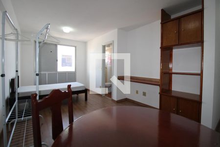 Studio de kitnet/studio para alugar com 1 quarto, 44m² em Centro, Campinas