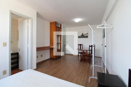 Studio de kitnet/studio para alugar com 1 quarto, 44m² em Centro, Campinas