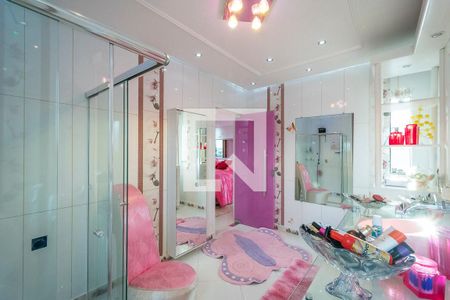 Apartamento à venda com 180m², 2 quartos e 1 vagaBanheiro da Suíte