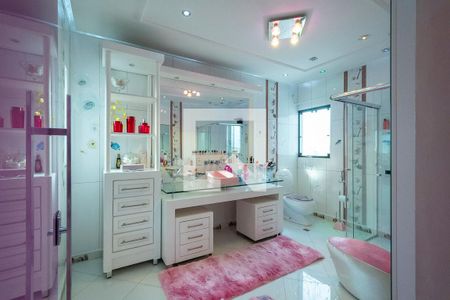 Apartamento à venda com 180m², 2 quartos e 1 vagaBanheiro da Suíte