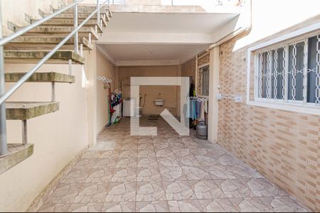 Casa à venda com 120m², 2 quartos e sem vagaQuintal