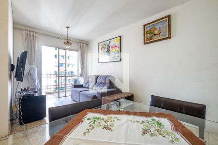 Sala de apartamento para alugar com 3 quartos, 85m² em Vila Madalena, São Paulo