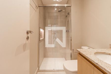 Banheiro de kitnet/studio à venda com 1 quarto, 32m² em Indianópolis, São Paulo