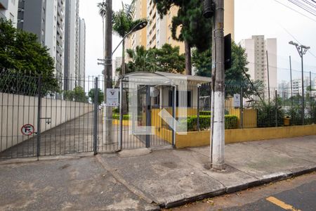 Apartamento à venda com 57m², 2 quartos e 1 vagaFachada