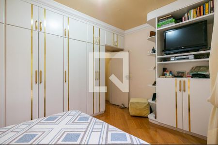 Suíte de casa para alugar com 3 quartos, 515m² em Vila Bonilha, São Paulo