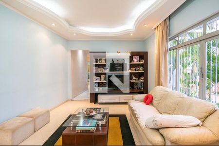 Sala de casa para alugar com 3 quartos, 515m² em Vila Bonilha, São Paulo