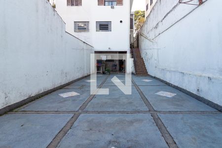 Casa à venda com 245m², 3 quartos e 2 vagasQuintal