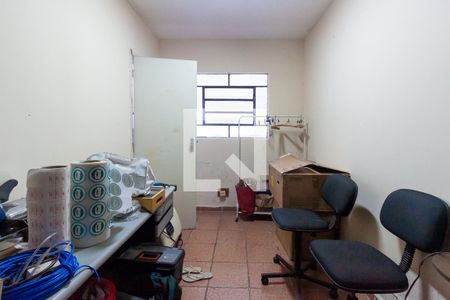 Casa à venda com 245m², 3 quartos e 2 vagasQuarto de serviço