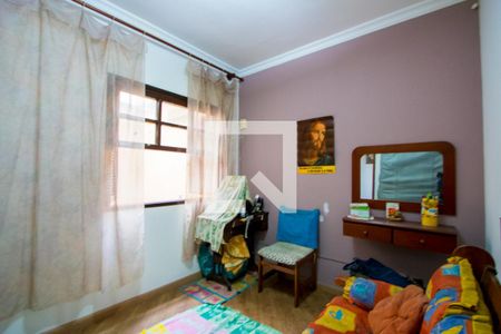 Casa à venda com 245m², 3 quartos e 2 vagas Casa à venda com 245m², 3 quartos e 2 vagasQuarto 3