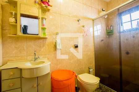 Casa à venda com 245m², 3 quartos e 2 vagas Casa à venda com 245m², 3 quartos e 2 vagasBanheiro do quarto 1