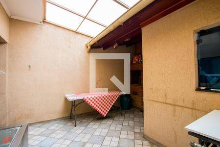 Casa à venda com 245m², 3 quartos e 2 vagas Casa à venda com 245m², 3 quartos e 2 vagasEspaço gourmet