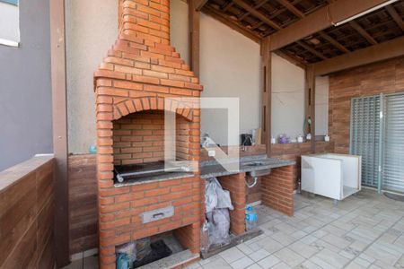 Casa à venda com 200m², 4 quartos e 2 vagasChurrasqueira