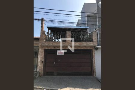 Casa à venda com 200m², 4 quartos e 2 vagasFachada