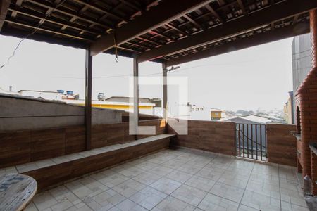 Casa à venda com 200m², 4 quartos e 2 vagasChurrasqueira