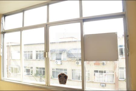 Sala de apartamento à venda com 2 quartos, 70m² em Fonseca, Niterói