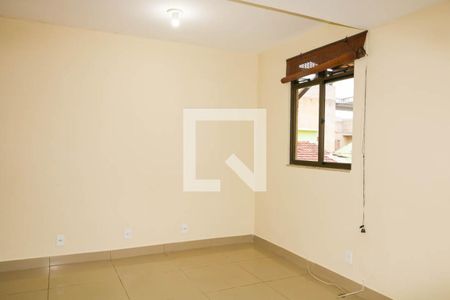 Casa de Condomínio para alugar com 3 quartos, 120m² em Todos Os Santos, Rio de Janeiro