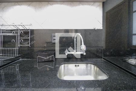 Casa à venda com 295m², 3 quartos e 2 vagasCozinha