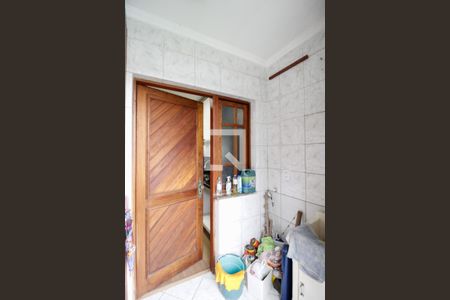 Casa à venda com 295m², 3 quartos e 2 vagasÁrea de Serviço