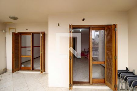 Casa à venda com 295m², 3 quartos e 2 vagasQuarto 2- Varanda