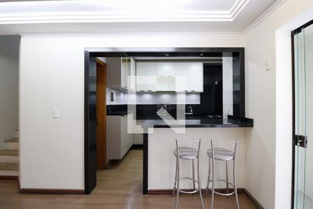Casa à venda com 295m², 3 quartos e 2 vagasCozinha