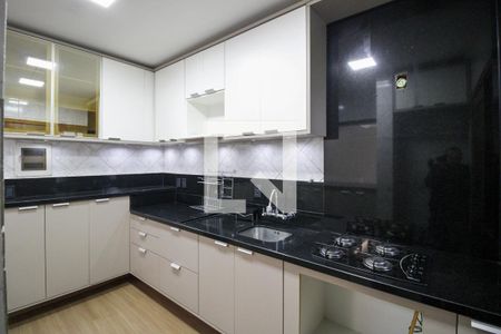 Casa à venda com 295m², 3 quartos e 2 vagasCozinha