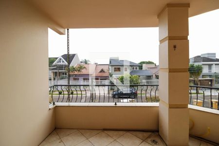 Casa à venda com 295m², 3 quartos e 2 vagasQuarto 2- Varanda