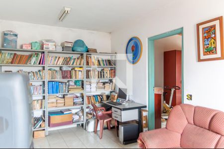 Casa à venda com 206m², 4 quartos e 2 vagas Casa à venda com 206m², 4 quartos e 2 vagasSala 3