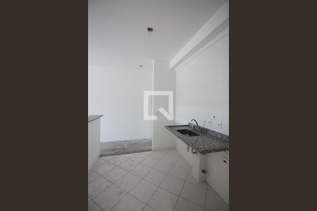 Apartamento à venda com 84m², 3 quartos e 2 vagasCozinha