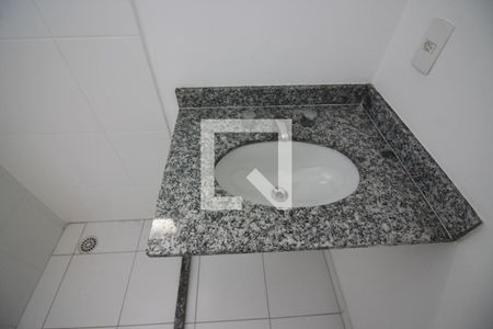 Apartamento à venda com 84m², 3 quartos e 2 vagasBanheiro do Quarto 1 - Suíte