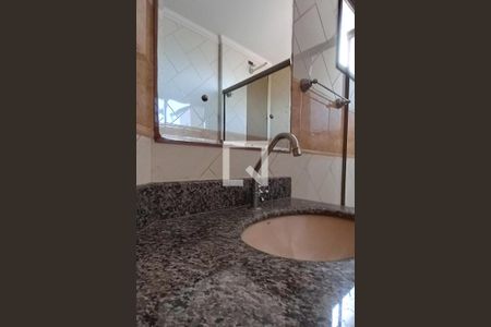 Apartamento à venda com 127m², 3 quartos e 2 vagasBanheiro da Suíte