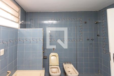 Casa à venda com 401m², 12 quartos e 5 vagasBanheiro 1